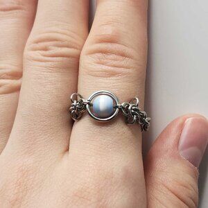 Medieval whimsical blue and silver ring ✦ size 7 ✦